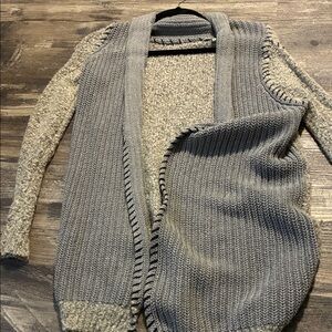 BKE Gray Women's Cardigan Sweater